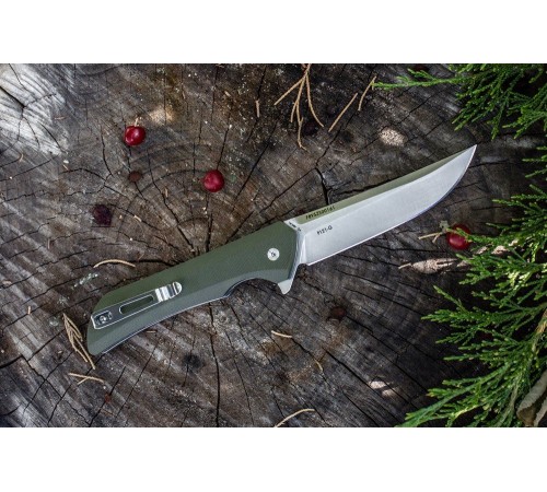 Нож Ruike Hussar P121 черный, P121-B