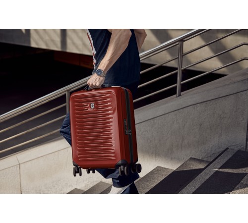 Чемодан VICTORINOX Airox, красный, 100% поликарбонат Makrolon, 40x20x55 см, 33 л