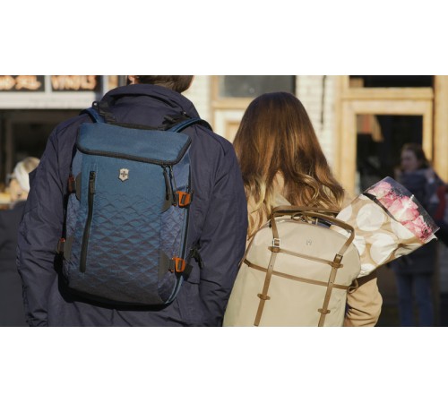 Рюкзак VICTORINOX Vx Touring 15'', синий, ткани VX4 и VXTek, 31x19x46 см, 21 л