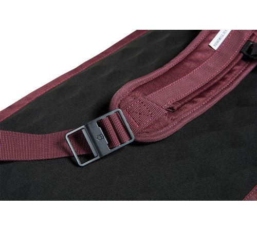 Рюкзак VICTORINOX Altmont Compact Laptop 15,4'', бордовый, полиэфирная ткань, 28x15x46 см, 14 л