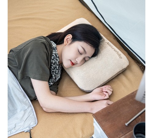 Чехол на туристическую подушку Naturehike Silent Beige for Glamping/Camping/Travel/Office/Car, 6927595709399