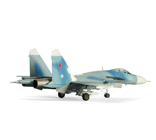 Сборная модель ZVEZDA Советский истребитель Су-27, 1/72