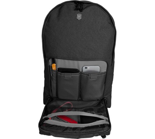 Рюкзак VICTORINOX Altmont Classic Laptop Backpack 15'', чёрный, полиэфирная ткань, 28x18x43 см, 16 л