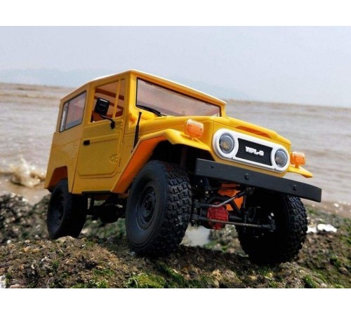Радиоуправляемая машина WPL японский внедорожник FJ40 (желтая) 4WD 2.4G 1/16 RTR