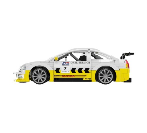 Радиоуправляемый конструктор CaDA автомобиль Opel Astra V8 Coupe 1/20 (330 деталей)
