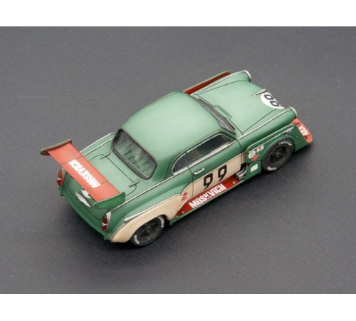 Сборная модель Red Iron Models Москвич Vision GT 1, 1/43