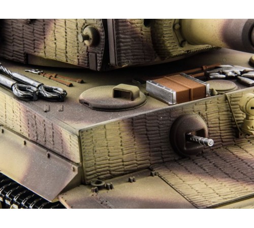 Р/У танк Taigen 1/16 Tiger 1 (Германия, поздняя версия) HC (для ИК танкового боя) 2.4G