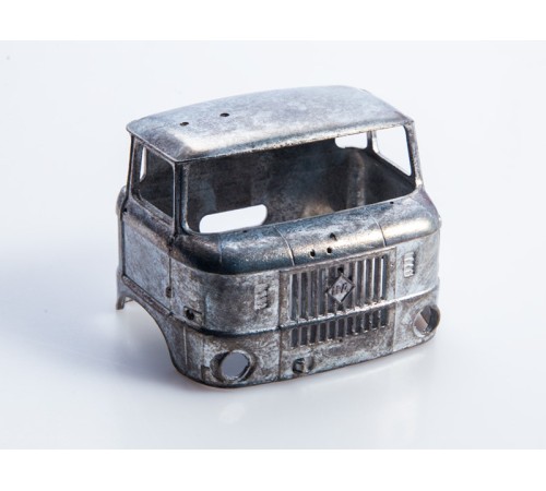 Сборная модель AVD IFA W50LA бортовой (с тентом), 1/43