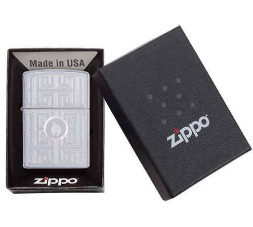 Зажигалка ZIPPO Labyrinth с покрытием Satin Chrome, латунь/сталь, серебристая, матовая, 38x13x57 мм