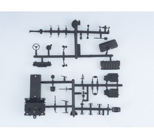 Сборная модель AVD Трактор Т-150К, 1/43
