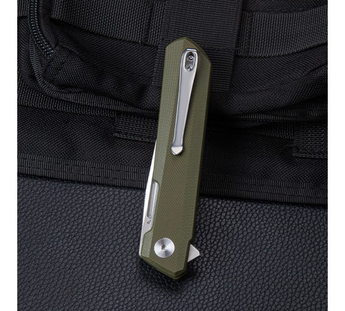 Нож Bestechman Dundee сталь D2, рукоять G10 зеленая