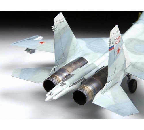 Сборная модель ZVEZDA Российский учебно-боевой самолёт Су-27УБ, 1/72