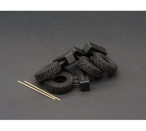 Сборная модель Red Iron Models Пикап 