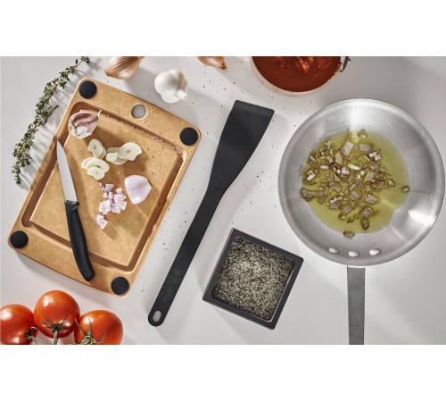 Лопатка со скошенным краем VICTORINOX Kitchen Utensils, 325x54 мм, бумажный композит, чёрная