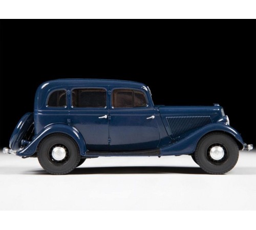 Сборная модель ZVEZDA Советский автомобиль Газ М1, 1/35