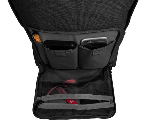 Рюкзак VICTORINOX Altmont Classic Laptop Backpack 15'', чёрный, полиэфирная ткань, 28x18x43 см, 16 л
