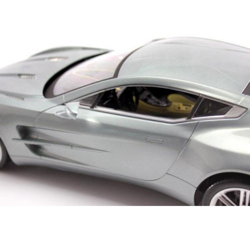 Р/У машина MZ Aston Martin One 077 2044 1/14 +акб