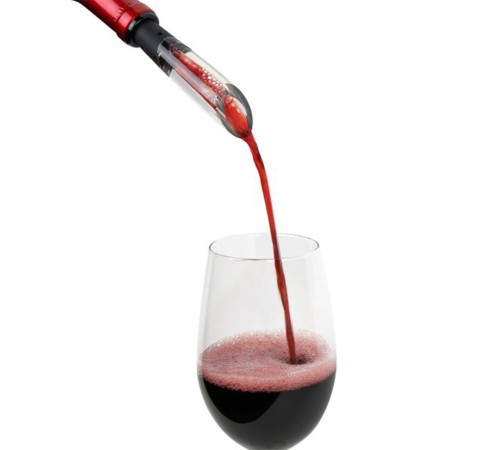Аэратор для вина Vinturi on bottle