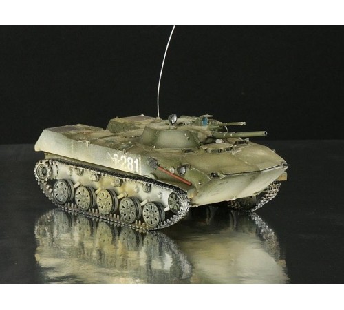 Сборная модель ZVEZDA Советская боевая машина десанта БМД-1, 1/35