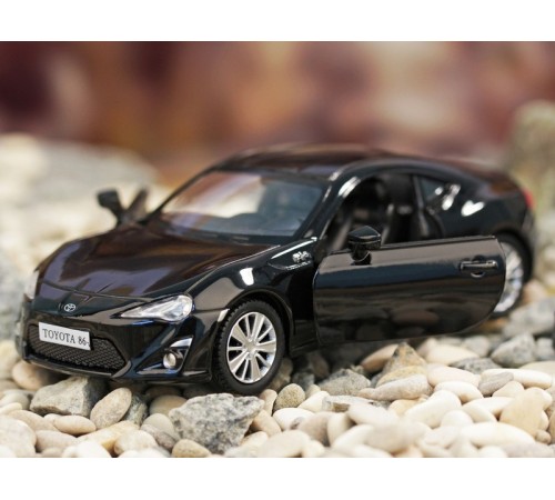 Машина Ideal 1:30-39 Toyota 86