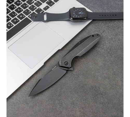 Нож Ruike P108-SB черный