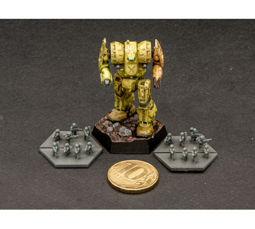 Сборная модель Red Iron Models Миниатюра для настольных игр боевой робот  «Грозный», 1/285