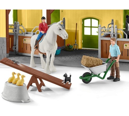 Фигурка Schleich Набор Конюшня