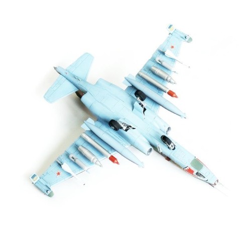 Сборная модель ZVEZDA Советский штурмовик Су-25, подарочный набор, 1/72