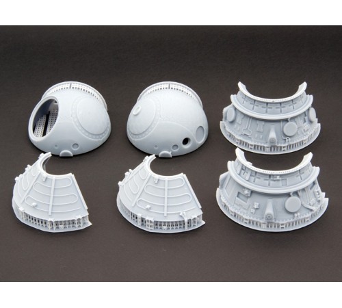 Сборная модель Red Iron Models Советский космический корабль 