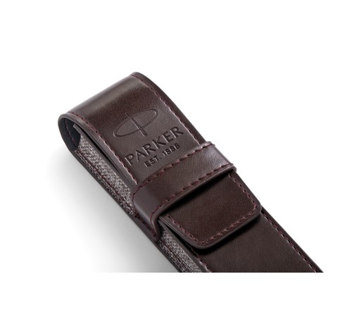Подарочный набор Parker: Перьевая ручка Parker Sonnet Black Lacquer CT + чехол из экокожи