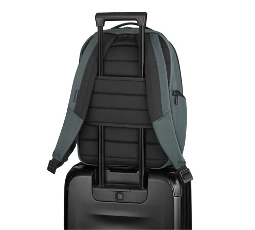 Рюкзак VICTORINOX Altmont Professional Essential Laptop Backpack 15'', зеленый, полиэфир, 34x27x43 см, 24 л