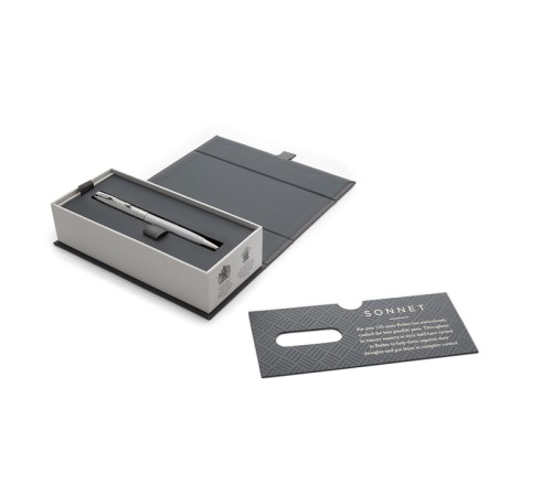 Тонкая шариковая ручка Parker Sonnet Metal & Pearl Lacquer PT