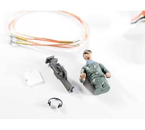 Р/У танк Taigen 1/16 Panzerkampfwagen III (Германия) дым, свет (для ИК боя) V3 2.4G RTR камуфляж