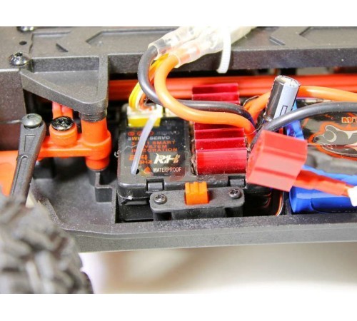Радиоуправляемый монстр Remo Hobby SMAX UPGRADE (красный) 4WD 2.4G 1/16 RTR