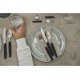 Набор из 24 столовых принадлежностей VICTORINOX Swiss Modern: 6 столовых ножей, 6 вилок,12 ложек
