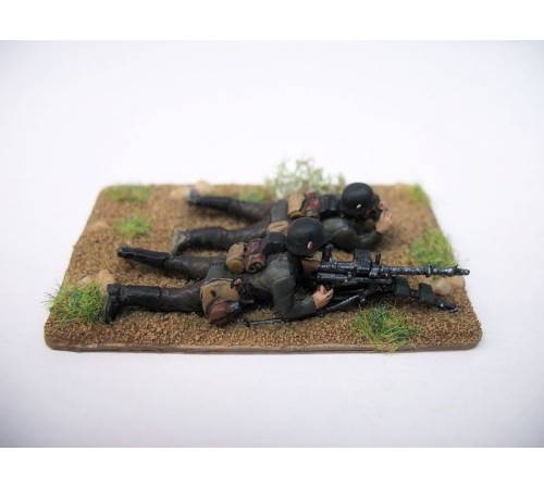 Сборные солдатики ZVEZDA Немецкий пулемет МГ-34 с расчётом 1939-42гг, 1/72
