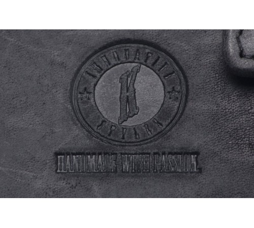 Бумажник KLONDIKE Yukon, натуральная кожа в черном цвете, 10 х 2 х 12,5 см