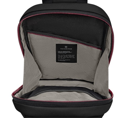 Рюкзак с одним плечевым ремнём VICTORINOX Travel Essentials, черный, полиэстер, 18x8x30 см