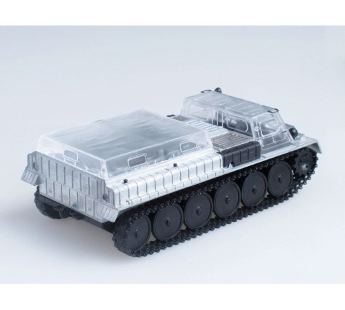 Сборная модель AVD ГТ-СМ гусеничный транспортёр (KIT), 1/43