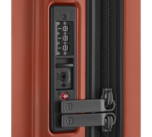 Чемодан VICTORINOX Airox, оранжевый, 100% поликарбонат Makrolon, 40x20x55 см, 33 л