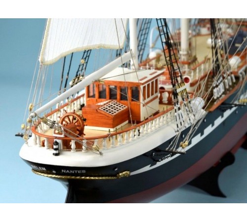 Сборная деревянная модель корабля Artesania Latina BELEM, 1/75