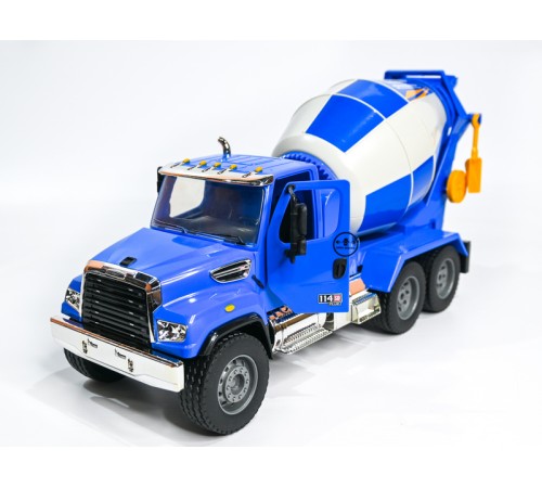 Радиоуправляемый бетоновоз Double Eagle Freightliner 114SD 1/20 2.4G RTR