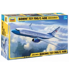 Сборная модель ZVEZDA Пассажирский авиалайнер Боинг 737-700 С-40B, 1/144