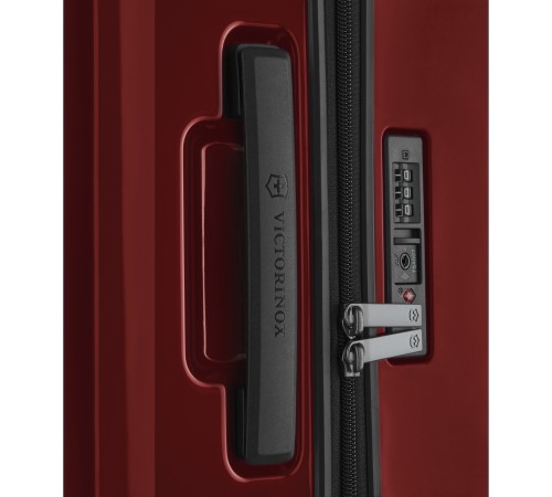 Чемодан VICTORINOX Airox, красный, 100% поликарбонат Makrolon, 50x32x75 см, 98 л