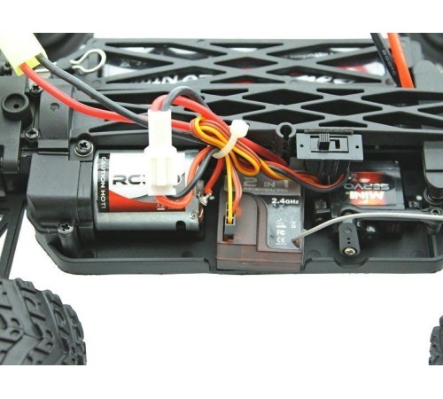 Радиоуправляемый монстр Himoto Tracker 4WD 2.4G 1/18 RTR