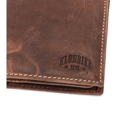 Бумажник KLONDIKE Yukon, натуральная кожа в коричневом цвете, 10 х 2 х 12,5 см