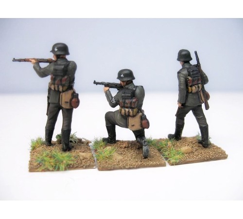 Сборные солдатики ZVEZDA Немецкая пехота 1939-1942гг, 1/72