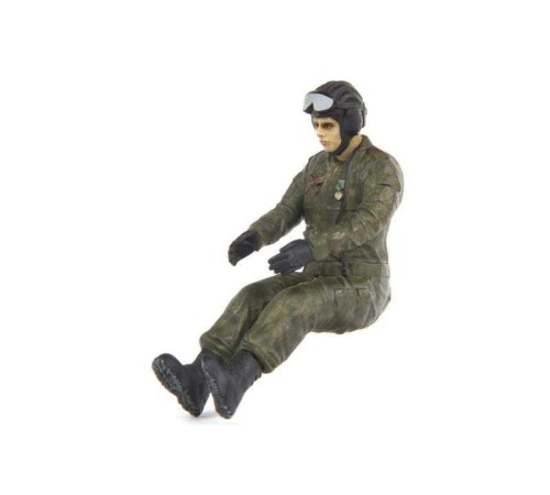 Сборная модель ZVEZDA Российские современные танкисты на параде, 1/35