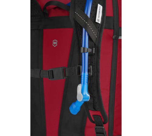 Рюкзак VICTORINOX Altmont Active L.W. Compact Backpack, красный, 100% нейлон, 28x17x44 см, 18 л