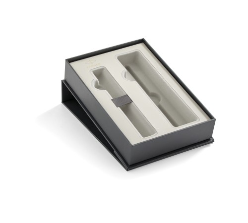 Подарочный набор Parker: Перьевая ручка Parker Sonnet Black Lacquer CT + чехол из экокожи